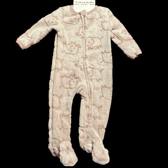 Infant Girl Bodysuit Sleeper - Size 6-9 - NWT - Picture 1 of 5